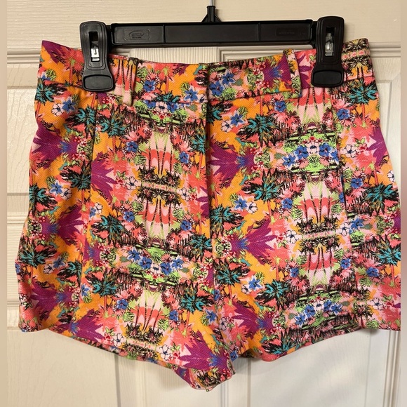 🩷 🌴 Victoria's Secret SUPER CUTE Pink Palm Tree Shorts - Size 8🩷🌴 - Picture 1 of 14